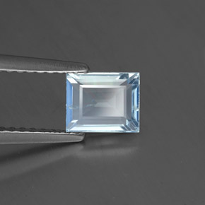 Água-marinha azul natural 0,76ct, baguete, SI