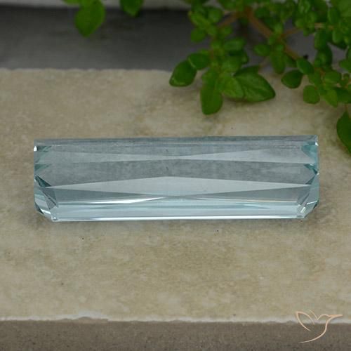 Água-marinha Azul Aqua claro Natural 23.57ct, Corte Octógono / Esmeralda, VVS