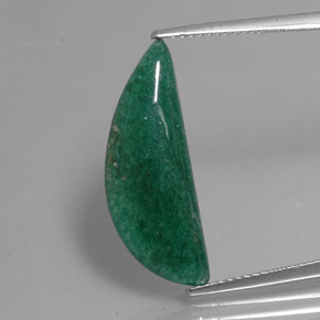 Aventurina verde natural 6,85ct, forma extravagante, translúcido