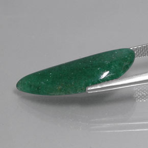 Aventurina verde natural 6,85ct, forma extravagante, translúcido