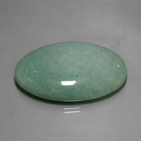 Aventurina verde natural 112,70ct, corte oval, opaco