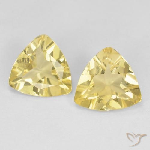 2.31ctw Natural Amarelo Terroso Berilo, Trilhão, VVS