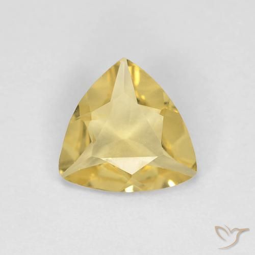 0.65ct Natural Luz Dourada Berilo, Trilhão, VVS