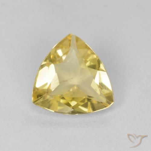 0.77ct Natural Medium Light-Yellow Berilo, Trilhão, VS