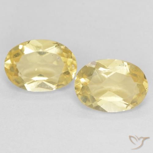 1.37ctw Natural Luz amarela Berilo, oval, VS