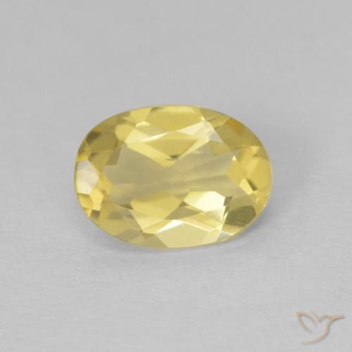 0.63ct Natural Amarelo claro Berilo, oval, VVS