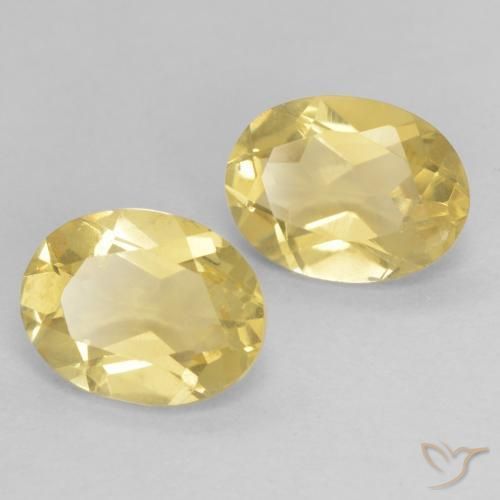 2.17ctw Natural Luz Dourada Berilo, oval, VVS-VS