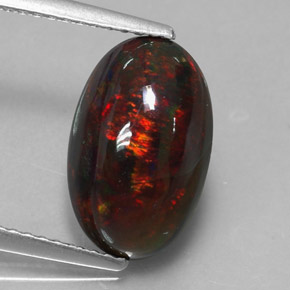 Opala negra multicolorido natural 2,60ct, corte oval, opaco