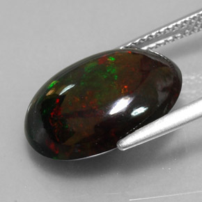 Opala negra multicolorido natural 4,47ct, corte oval, opaco