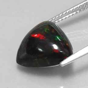 Opala negra multicolorido natural 4,00ct, trillion, opaco