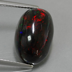 Opala negra multicolorido natural 5,81ct, corte oval, opaco