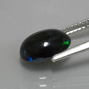 Opala negra multicolorido natural 1,62ct, corte oval, opaco