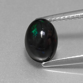 Opala negra multicolorido natural 1,38ct, corte oval, opaco