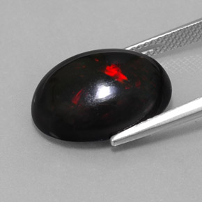 Opala negra multicolorido natural 5,63ct, corte oval, opaco