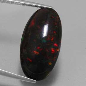 Opala negra multicolorido natural 17,92ct, corte oval, opaco