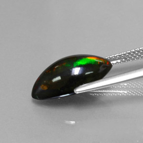 Opala negra multicolorido natural 3,06ct, marquise, opaco