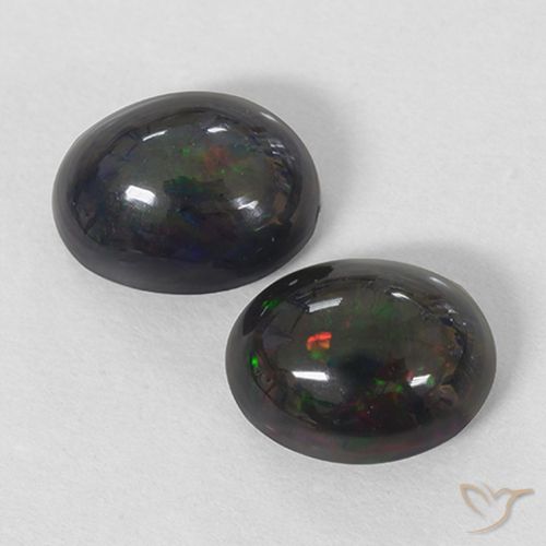 2.40ctw Natural Multicolorido Opala negra, oval, Opaco