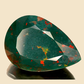 Pedra de sangue verde natural 17,50ct, formato de pêra, opaco