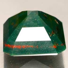 Pedra de Sangue verde manchado Natural 9.41ct, Corte Esmeralda, Opaco