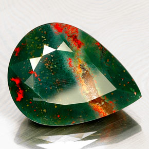 Pedra de sangue verde natural 16,93ct, formato de pêra, opaco