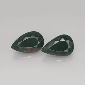 Pedras preciosas de Pedra de Sangue verde manchado natural de  ct, Formato de pêra, Opaco