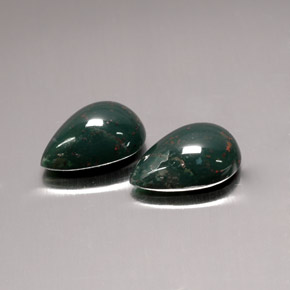 Pedras preciosas de pedra de sangue verde natural de  ct, formato de pêra, opaco