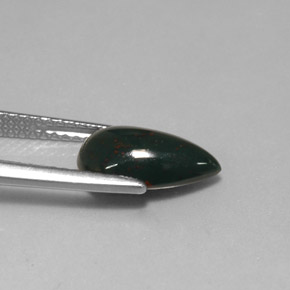Pedra de sangue verde natural 1,66ct, formato de pêra, opaco