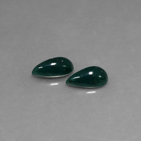 Pedras preciosas de pedra de sangue verde natural de  ct, formato de pêra, opaco