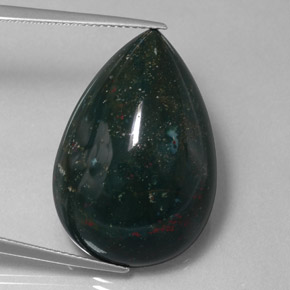 Pedra de sangue verde natural 33,97ct, formato de pêra, opaco