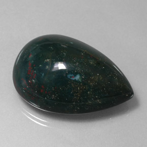Pedra de sangue verde natural 33,97ct, formato de pêra, opaco