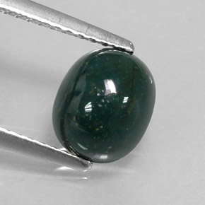 Pedra de sangue verde manchado natural 1,90ct, corte oval, opaco