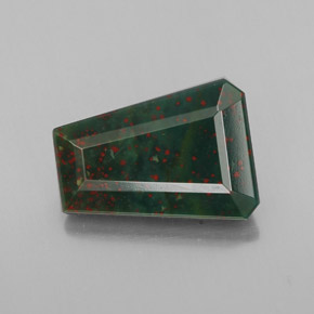 Pedra de sangue verde natural 3,76ct, forma extravagante, opaco