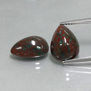 Pedras preciosas de pedra de sangue verde natural de  ct, formato de pêra, opaco