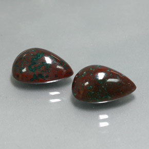 Pedras preciosas de pedra de sangue verde natural de  ct, formato de pêra, opaco