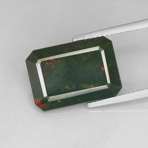 Pedra de sangue verde natural 7,68ct, corte esmeralda, opaco