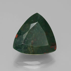 Pedra de sangue verde natural 7,45ct, trillion, opaco