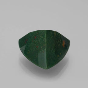 Pedra de sangue verde natural 7,45ct, trillion, opaco