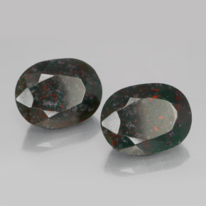 Pedras preciosas de pedra de sangue verde natural de  ct, corte oval, opaco