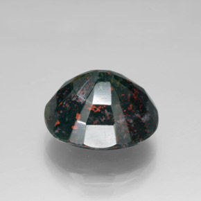Pedra de sangue verde natural 6,30ct, corte oval, opaco