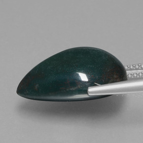 Pedra de sangue verde natural 10,09ct, formato de pêra, opaco