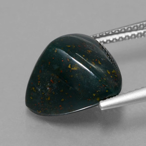 Pedra de sangue verde natural 7,42ct, trillion, opaco
