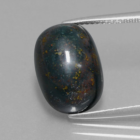 Pedra de sangue verde natural 8,99ct, corte oval, opaco