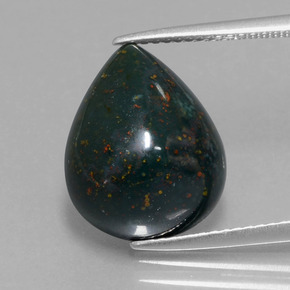 Pedra de sangue verde natural 8,63ct, formato de pêra, opaco