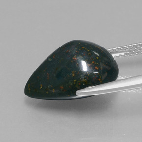 Pedra de sangue verde natural 8,63ct, formato de pêra, opaco