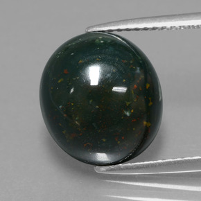 Pedra de sangue verde natural 7,40ct, corte oval, opaco