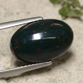 Pedra de sangue verde natural 5,49ct, corte oval, opaco