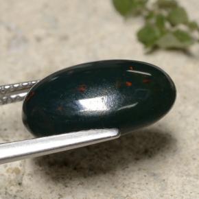 Pedra de sangue verde natural 5,49ct, corte oval, opaco