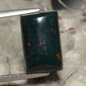 Pedra de sangue verde natural 5,62ct, baguete, opaco