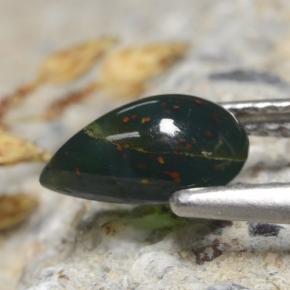 Pedra de sangue verde natural 0,83ct, formato de pêra, opaco