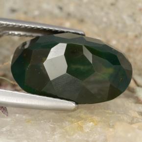 Pedra de Sangue verde manchado Natural 7.83ct, Corte Oval, Opaco